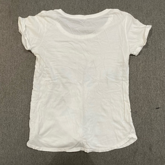 Set of 4 Women’s Active wear shirts - Picture 10 of 15